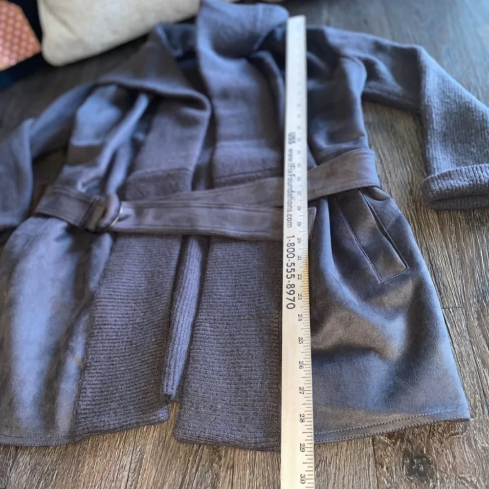 Ann Taylor size small sweater jacket with faux suede cardigan gray